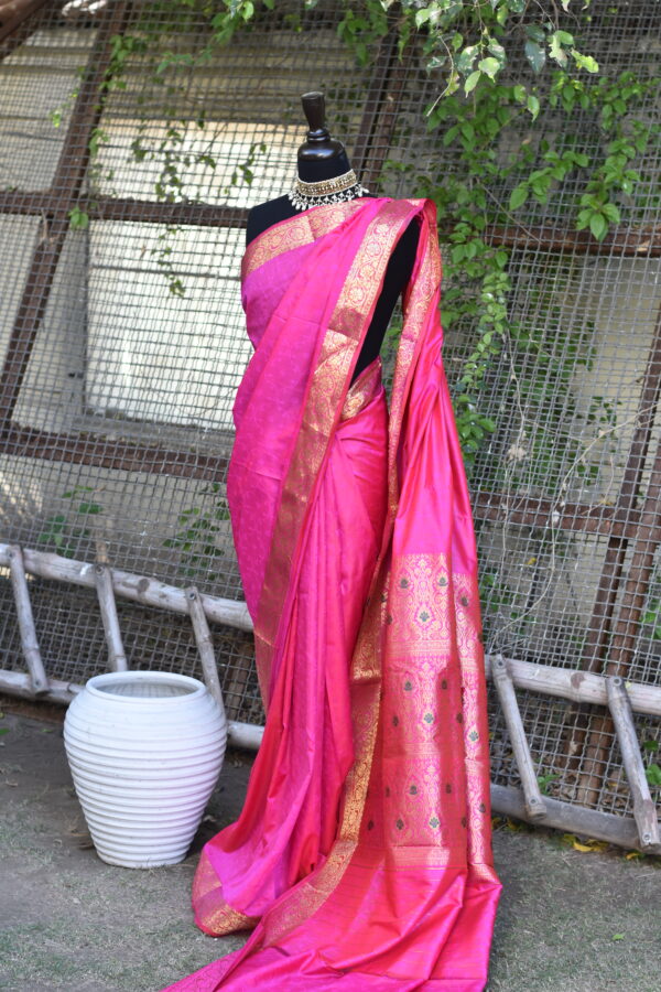 rozina – rani pink banarsi silk saari