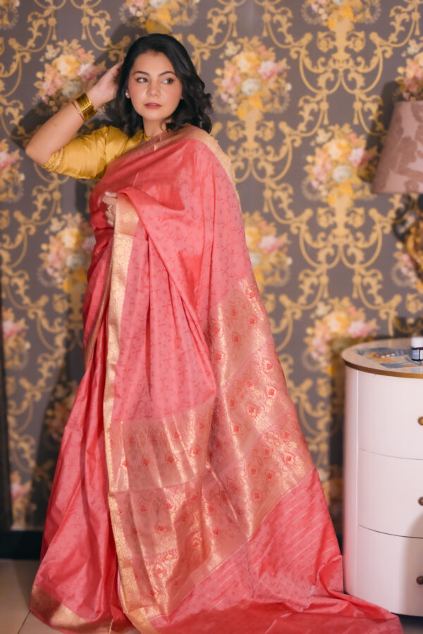 noor – blush pink banarsi silk saari (copy)