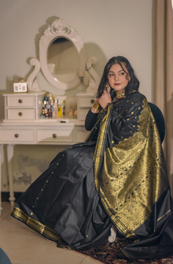 naaz – black banarsi silk saari