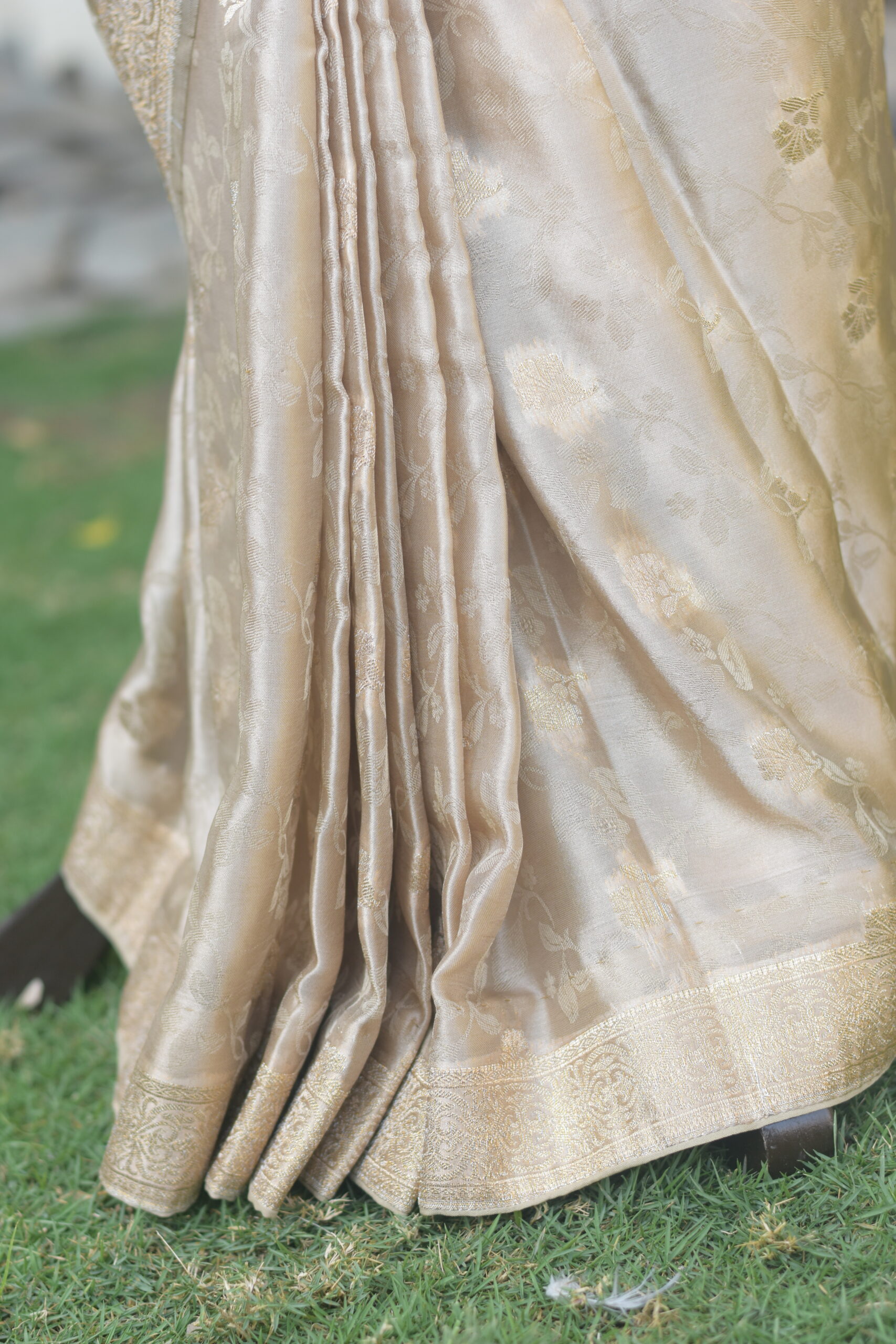 ivory silk banarsi saari ivory silk banarsi saari