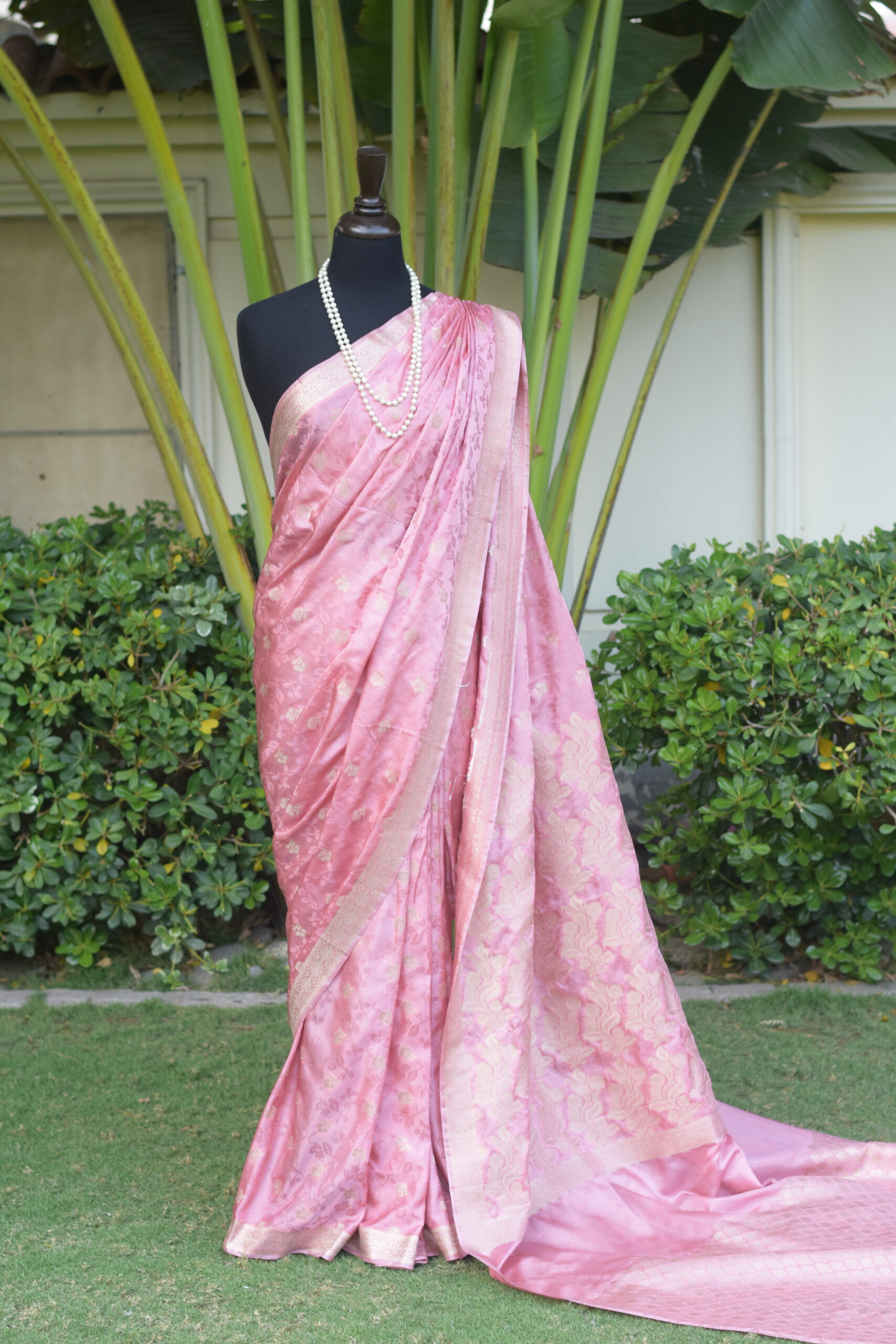sara banarsi silk pink pastel banarsi sari